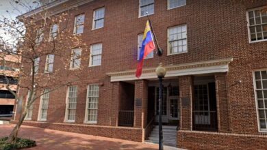 Venezuela inspecciona embajadas y sedes diplomáticas de EE.UU. para su restauración