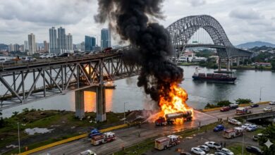 Explosión de camión cisterna bajo el Puente de las Américas deja un muerto y cuatro heridos en Panamá