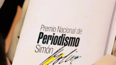 Abren convocatoria para el Premio Nacional de Periodismo Simón Bolívar 2026