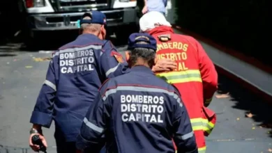 Bomberos de Caracas recuperan cuerpo sin vida de una mujer en el río Guaire