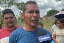 Seis meses cargando agua llevan los vecinos de Costo Abajo tras avería en la bomba