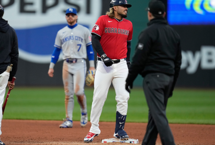 Venezolano Gabriel Arias es puesto en lista de lesionados en la MLB