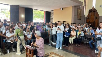 Más de 3.500 personas recorrieron los siete templos en Maturín