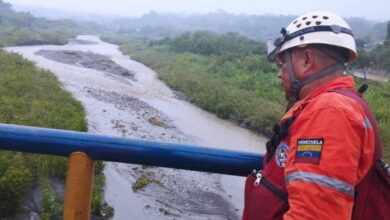 Aumenta caudal del río Agua Linda tras 5 horas de intensas lluvias