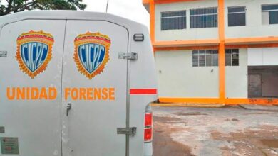 Muere un hombre al caer del techo de su casa mientras lo reparaba