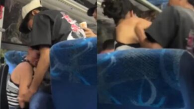 Niño muere tras sacar la cabeza por la ventana de un autobús y ser impactado por otro vehículo