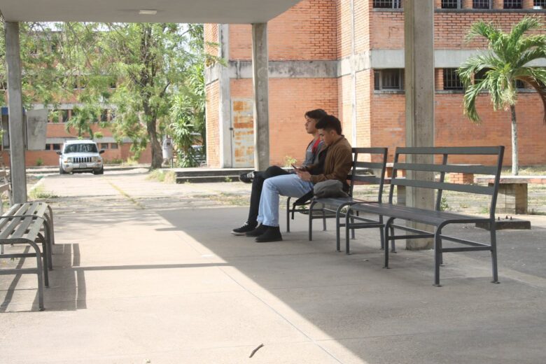 Docentes en Monagas se unieron al paro nacional por mejoras salariales