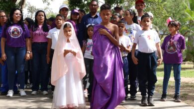 Así se vivió el Viacrucis Institucional en La Guaricha