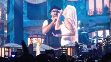Ricardo Arjona y Elena Rose sorprenden en Miami al cantar juntos 'Fuiste tú'