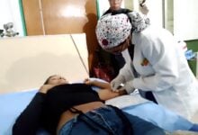 Favorecen a 148 mujeres de San Vicente con métodos anticonceptivos