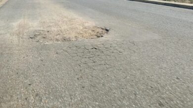 Reportan bache peligroso cerca del ambulatorio Dr José María Vargas de Maturín
