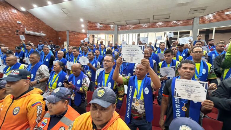 Unetrans celebra formación de 119 nuevos operadores de transporte en Monagas