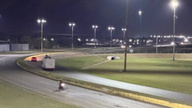 Instalan nuevos reflectores en el distribuidor de Pueblo Libre
