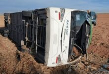 Nueve muertos tras vuelco de autobús chileno en Bolivia