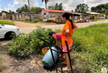 Fallas eléctricas también dejan sin agua a vecinos de La Constituyente II