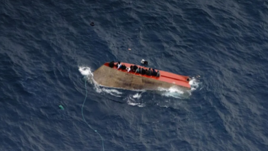 Al menos 71 desaparecidos y dos muertos tras un naufragio en el Mediterráneo