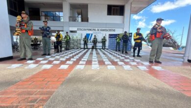 Incautan 150 panelas de marihuana en las costas de Sucre