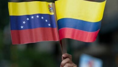 Venezuela y Colombia firman acuerdo para reactivar conexión eléctrica