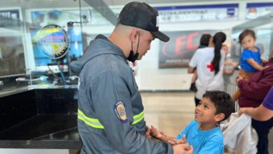Retornan al país 151 connacionales procedentes de EEUU
