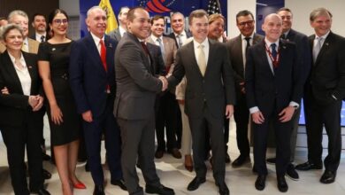 John Barrett en Miraflores: Empresas de EE. UU. y Venezuela están listas para impulsar la economía