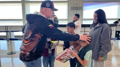 Arriban 166 venezolanos a Maiquetía en la jornada 143 de Vuelta a la Patria
