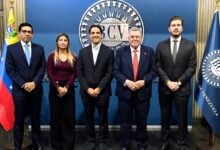 Primer encuentro entre el BCV y la Bolsa de Valores sobre mercado de capitales