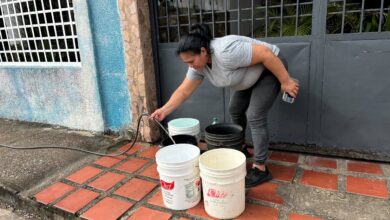 Vecinos de la calle El retiro denuncian deficiencia en el servicio de agua