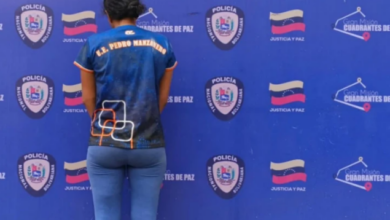 Detienen a madre por presunto maltrato a su hija de 10 años