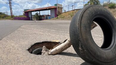 Reportan peligrosa alcantarilla sin tapa en avenida Casanova