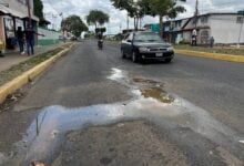 Colapso de tubería socava el pavimento en la avenida El Ejército de Maturín