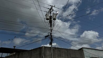 Explosión de transformador deja sin electricidad a más de 30 viviendas en La Murallita