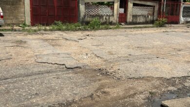 En los Almendrones de Maturín denuncian más de 30 años de abandono vial