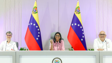 Presidenta (E) entrega insumos médicos y espacios rehabilitados en centros de salud de diversos estados