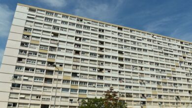 Una mujer y tres de sus hijos mueren tras caer de un piso 13 en Francia