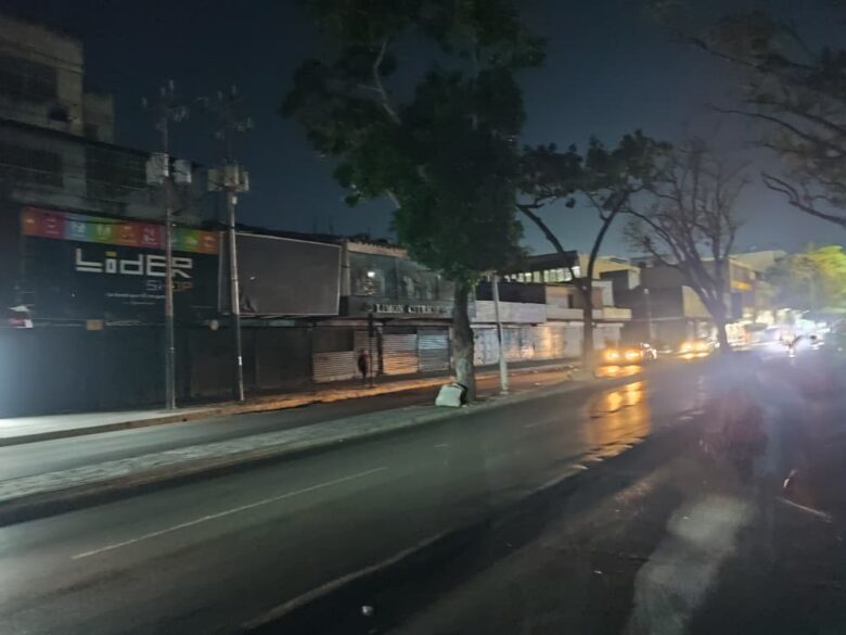 Maturineses denuncia agudización de cortes eléctrico: apagones día y noche