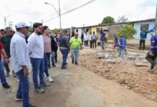 Inicia recuperación de 750 metros en la calle principal del Complejo Paramaconi
