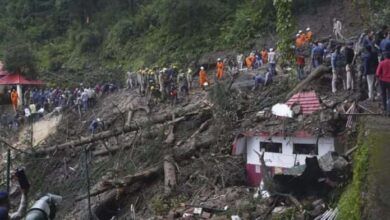 Al menos 104 fallecidos tras violento temporal de viento y granizo en el norte de la India