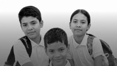 Con emotivo homenaje despiden a los tres hermanos fallecidos en una laguna de Maturín