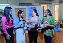 Joven escritora Angelys Peñalver presenta su poemario «¿Esto es arte?»