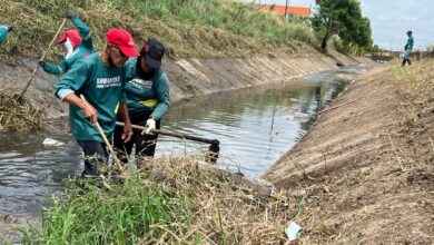 Limpian caño Las Carolinas para evitar desbordes por lluvias