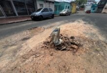 Choferes y vecinos de Brisas del Orinoco piden mejorar las vías de la zona