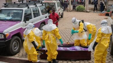 Alerta global por el ébola: 220 muertes sospechosas encienden las alarmas de la OMS