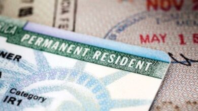 Trump exigirá a migrantes temporales salir de EE. UU. para tramitar la 'green card'