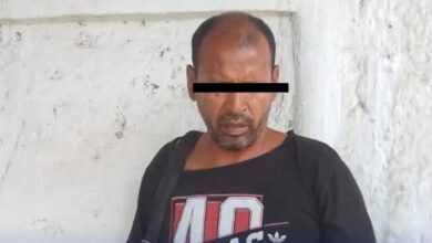 Capturan a hombre por acosar a una menor en un autobús