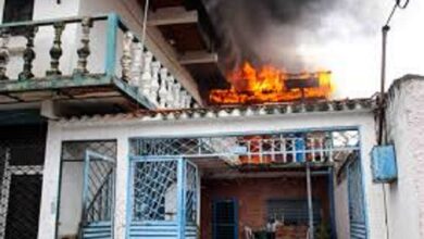 Detienen a hombre por incendiar vivienda con su pareja y tres niños dentro en Maracay
