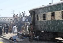 Al menos 29 muertos y más de 100 heridos en un atentado con bomba contra un tren en el oeste de Pakistán