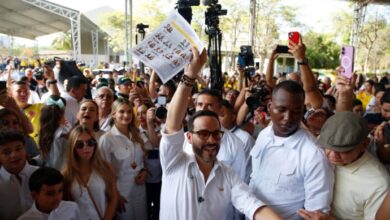 Abelardo de la Espriella vota en Barranquilla y proyecta su paso a la segunda vuelta