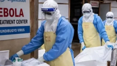 Hong Kong blinda sus fronteras y activa alerta roja por brote de ébola en el Congo