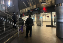 Paciente psiquiátrico mata a anciano en metro de NY cinco horas después de salir del hospital