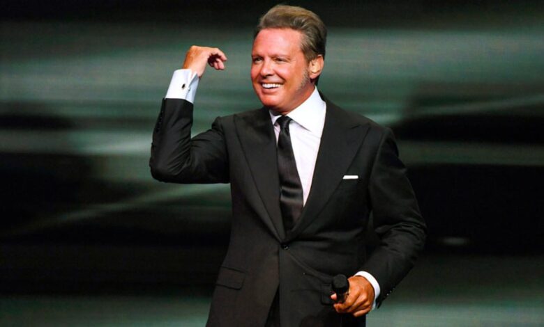 Desmiente hospitalización de Luis Miguel por y aseguran que está "en perfecto estado"